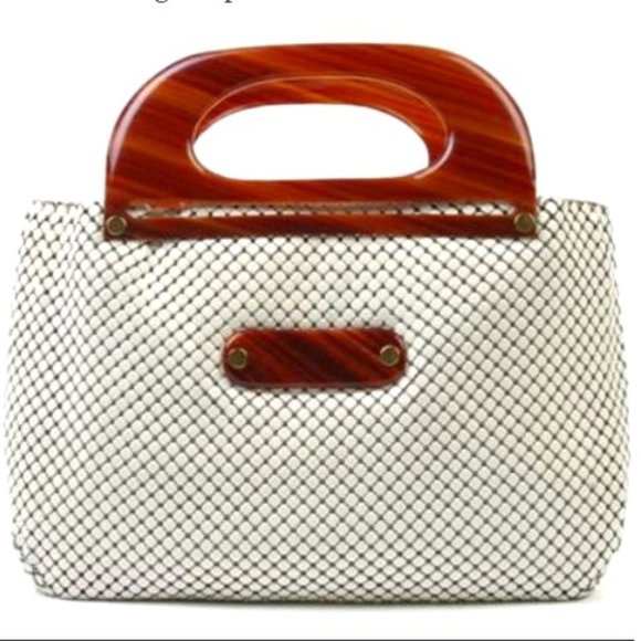 Whiting & Davis Handbags - Vintage 1920's Whiting & Davis Co White Mesh Purse